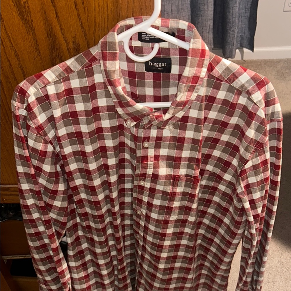 Haggar Burgundy and Cream Checkered Shirt